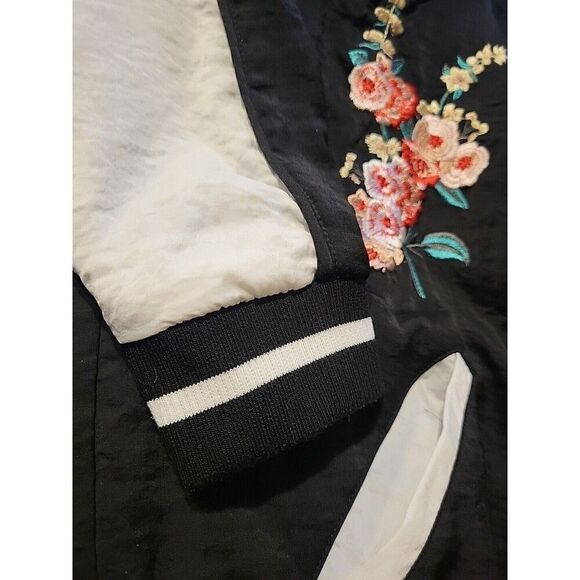 Aqua Womens XS Embroidered Bomber jacket Varsity/Full Zip/Japanese Flora… - Picture 7 of 13